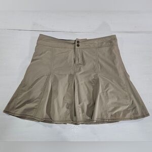 Title Nine tan pleated skort women's size 10